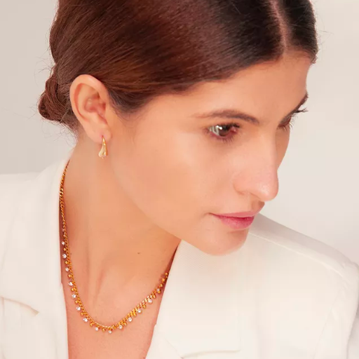 Collar Dorado con Piedras de Circonita